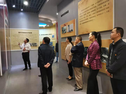 市工商联开展"不忘初心 牢...